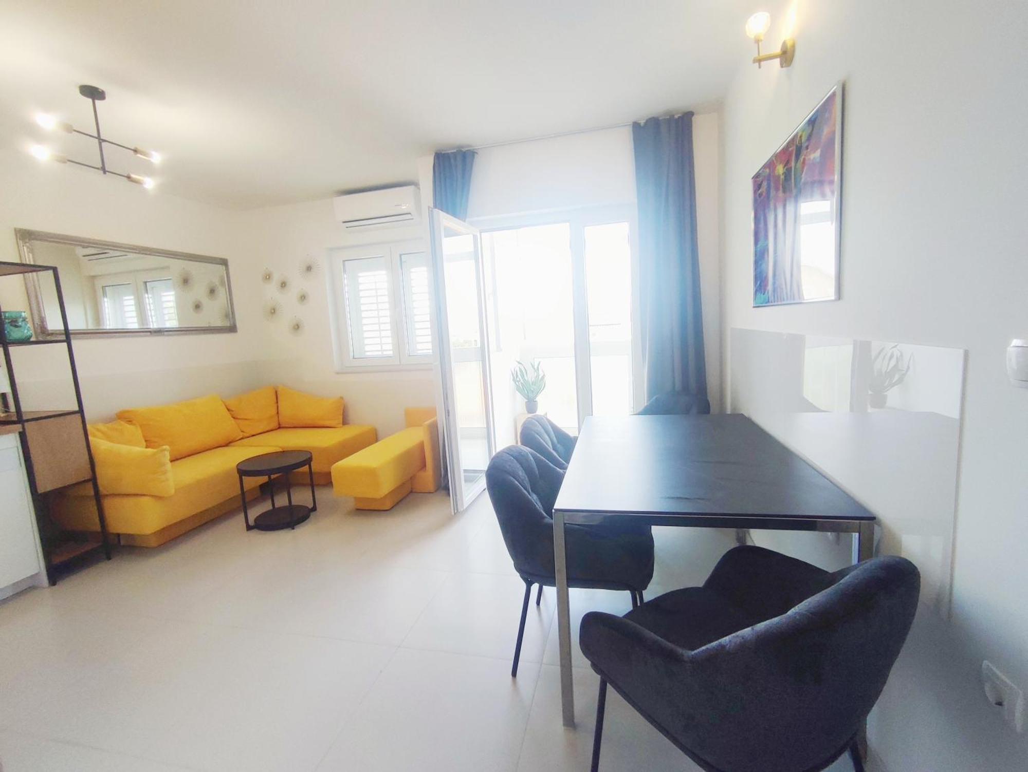 מאקרסקה Apartment Rose, Close To The Beach מראה חיצוני תמונה