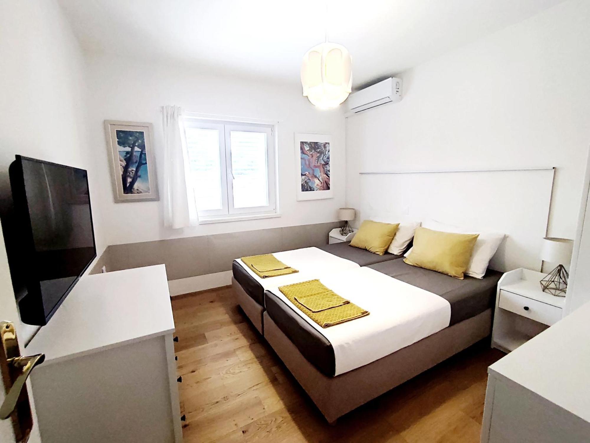 מאקרסקה Apartment Rose, Close To The Beach מראה חיצוני תמונה